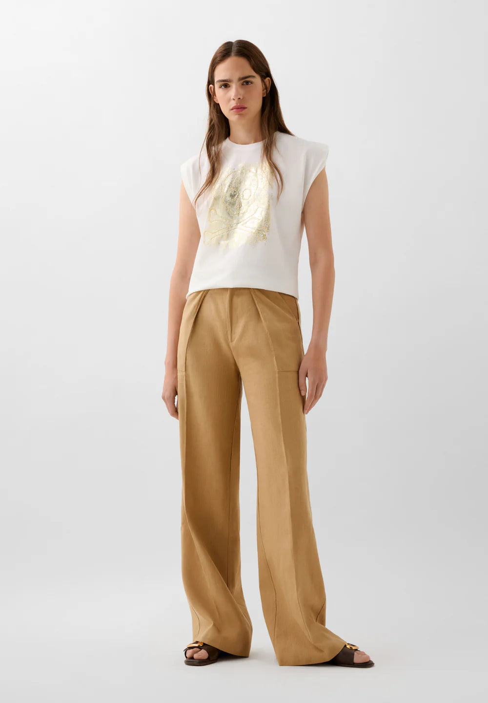 T-Shirt Foil Emb Skull Tee