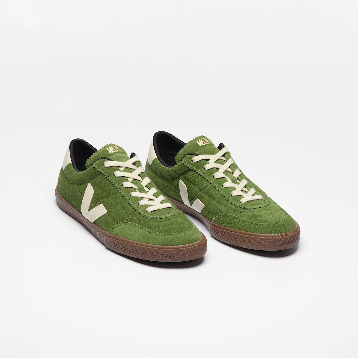 Zapatillas Veja De Hombre Panenka Suede