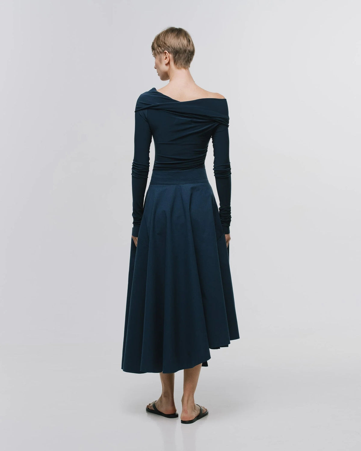 Midi Falda Akita