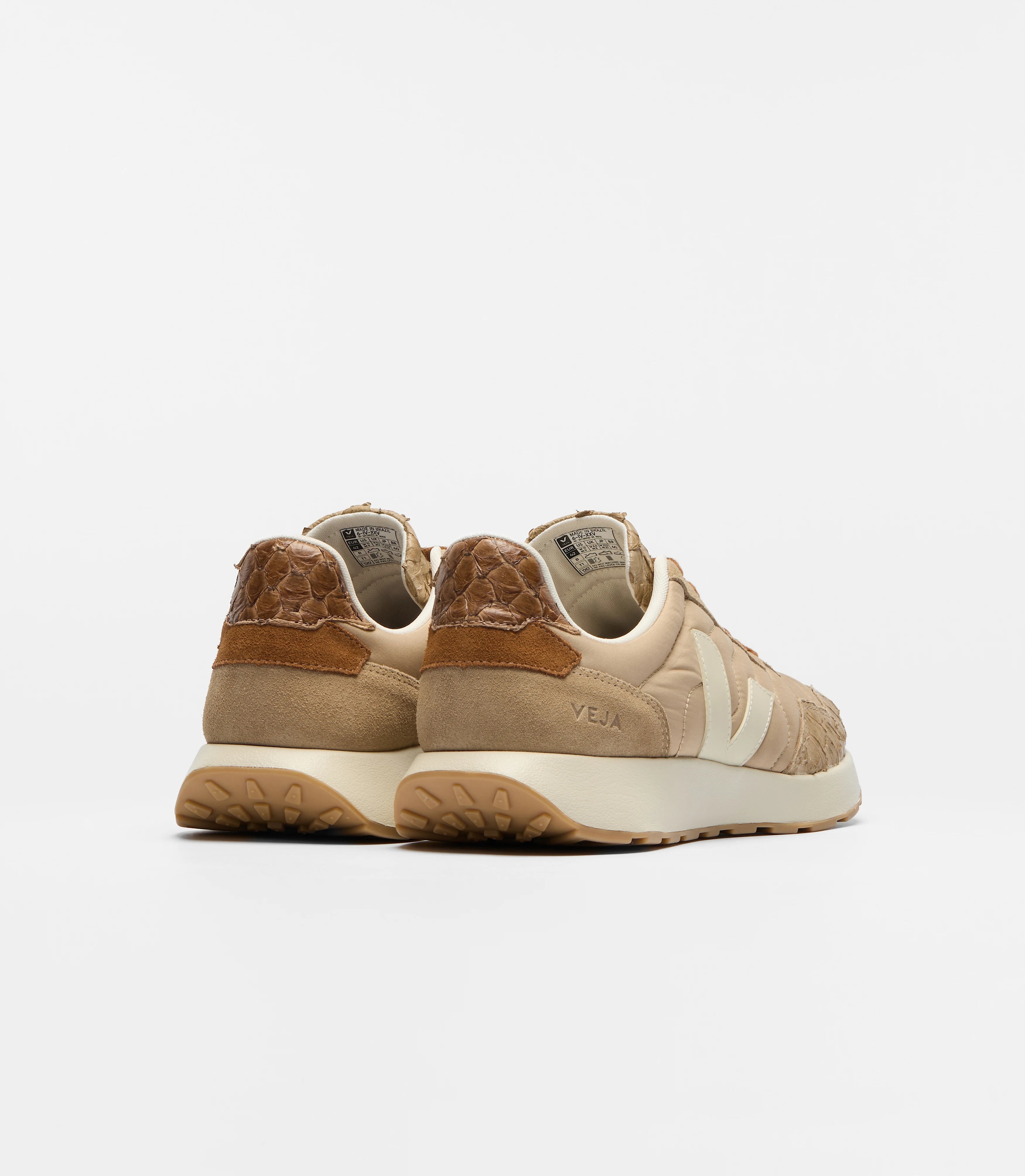 Zapatillas Veja De Mujer Paulistana Nolyn Veja X Misci Almendra