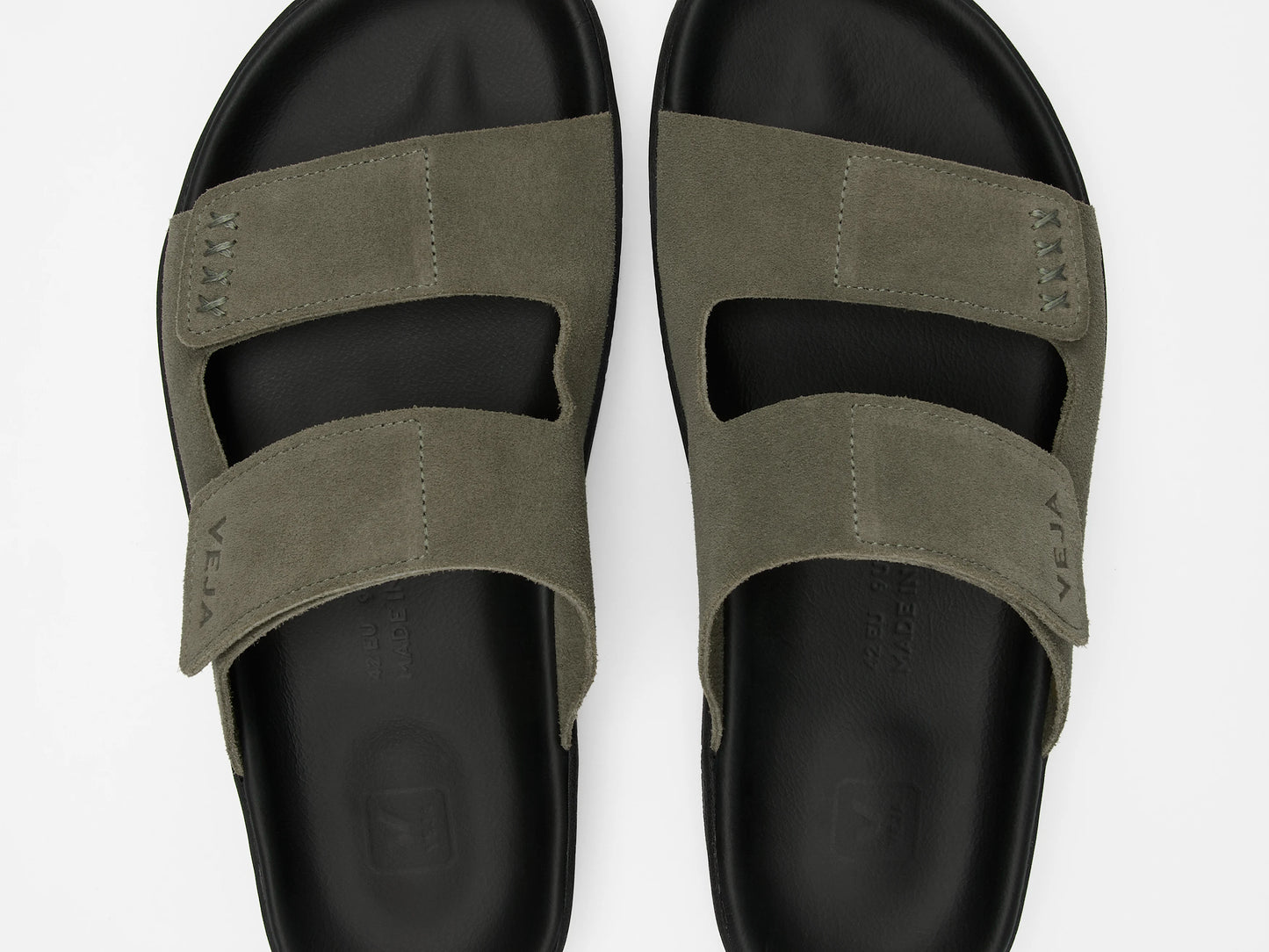 Sandalia Veja de Hombre Etna Suede