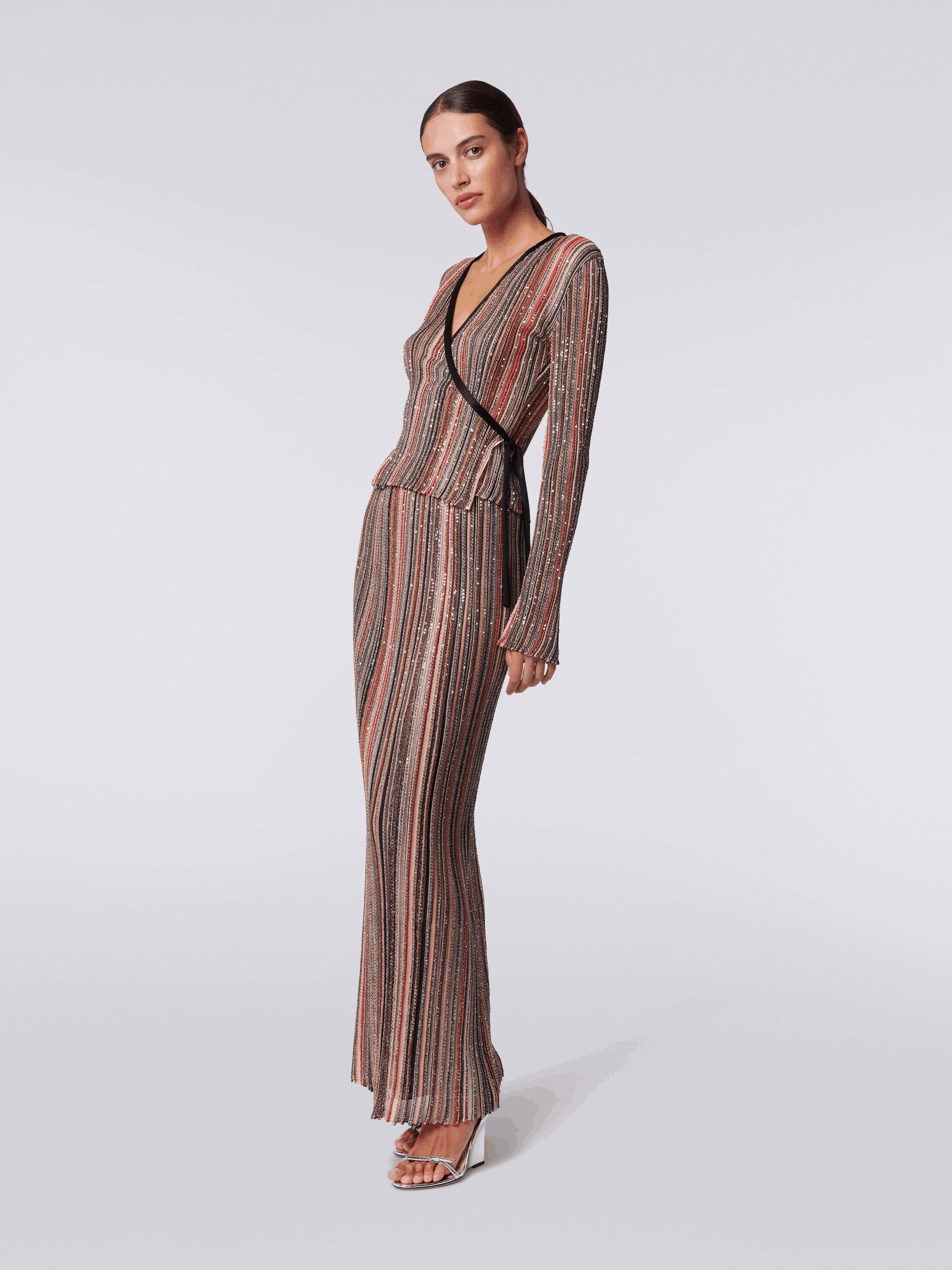 Maxi Falda Plisada A Rayas Verticales Con Lentejuelas