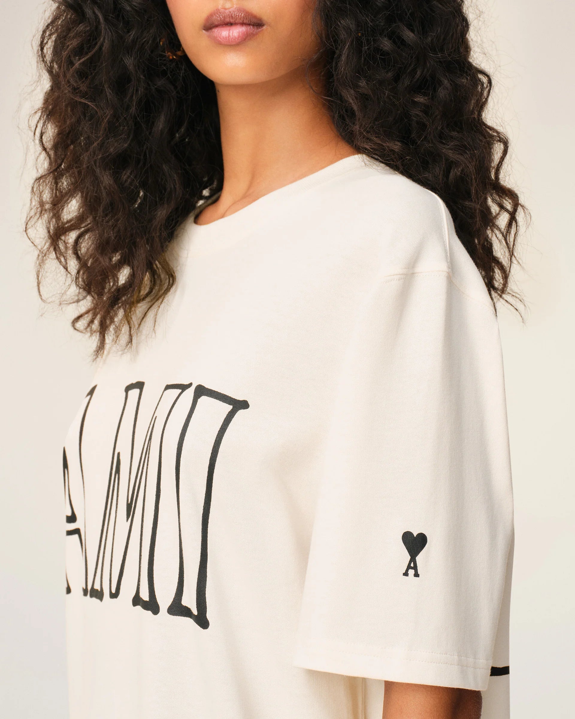 T-Shirt Blanca De Algodón Con Estampado Ami Paris Unisex