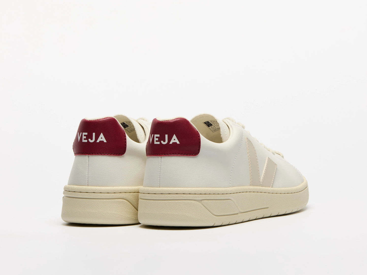 Zapatilla Veja de Hombre Urca Cwl