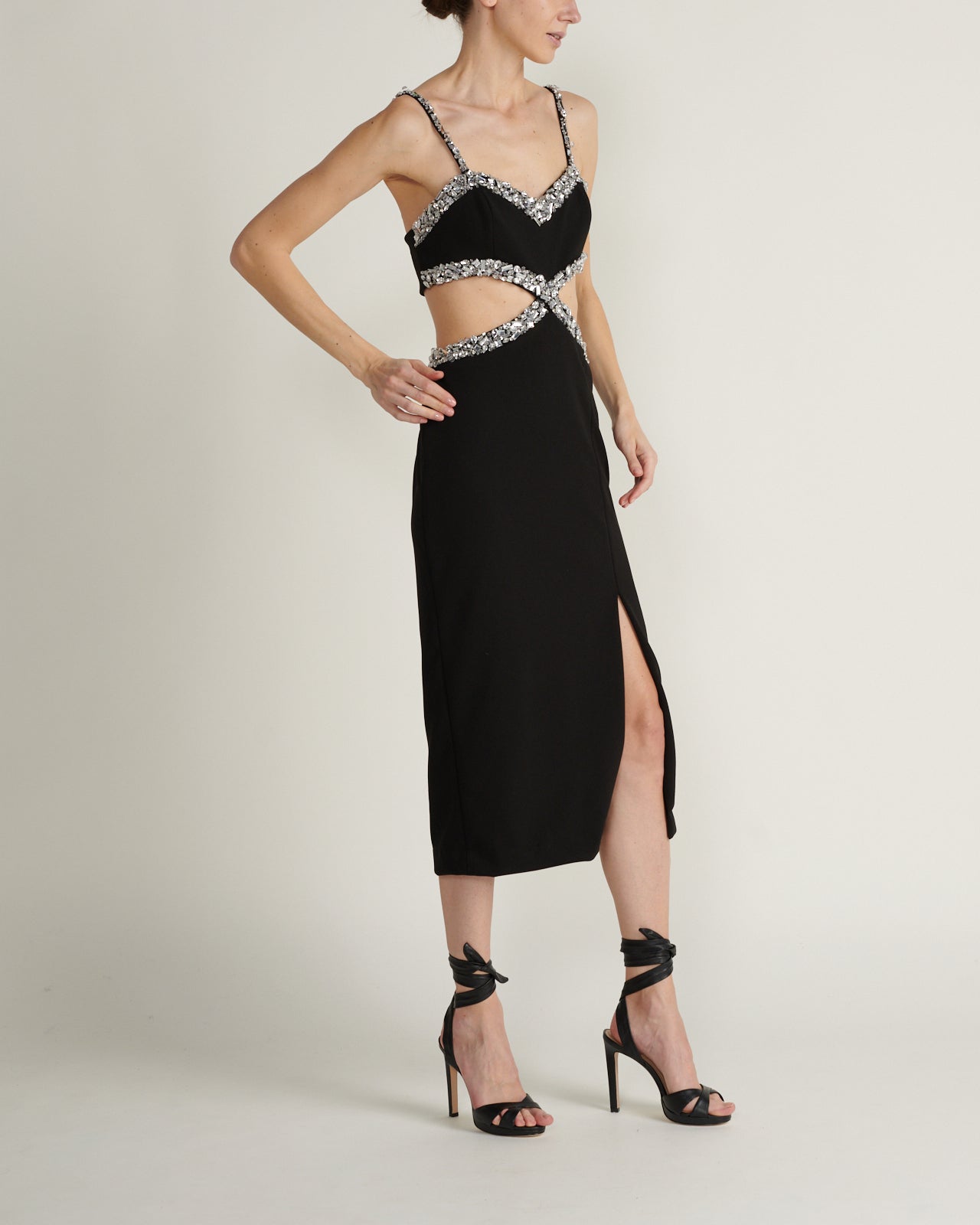 Midi Vestido Cut Out Negro