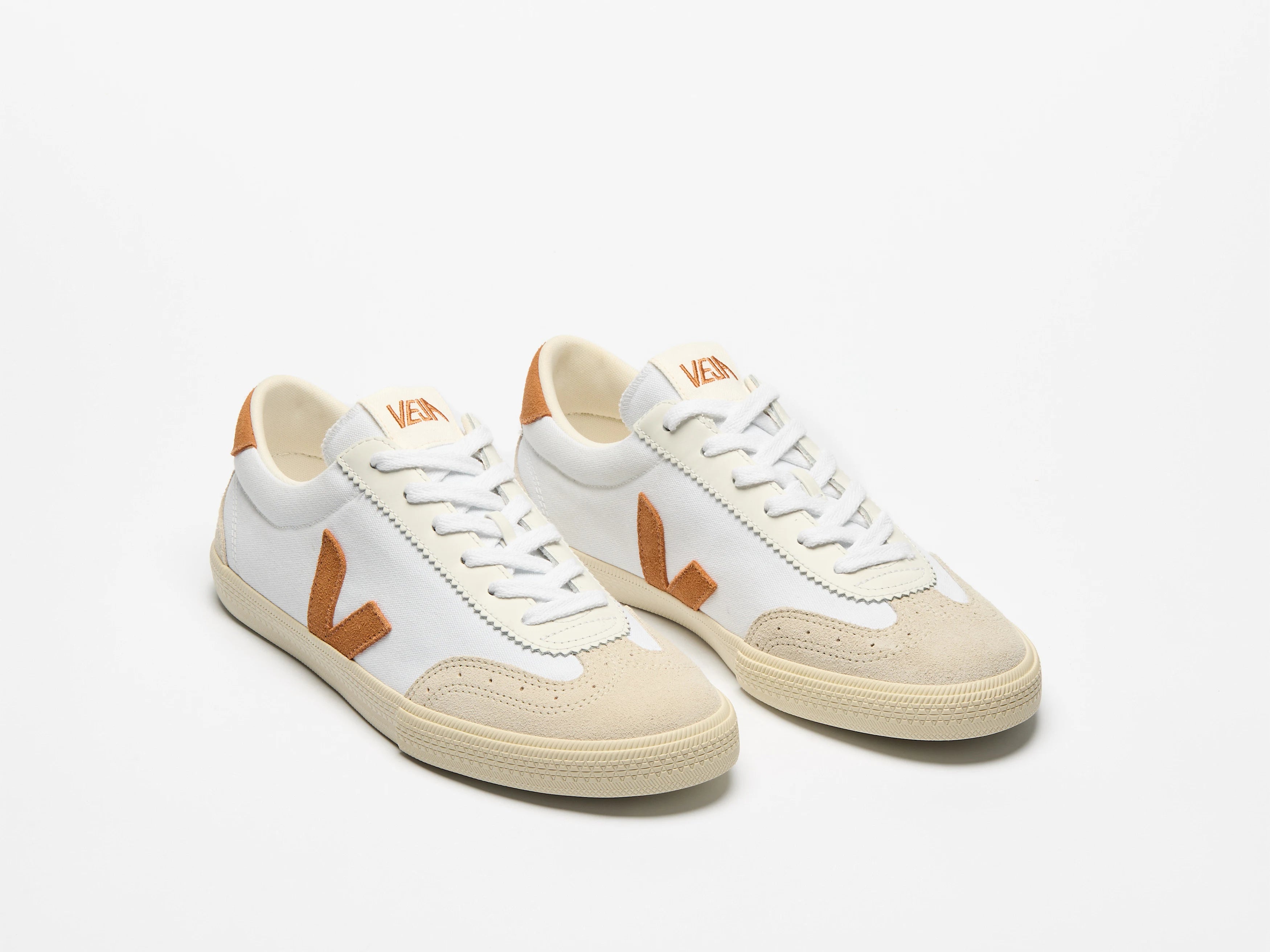 Zapatilla Veja de Mujer volley canvas white umber