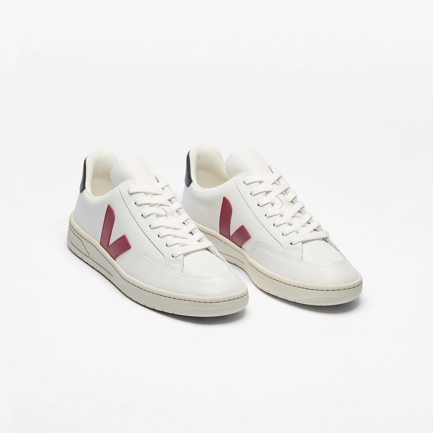Zapatillas Veja De Mujer V-12 Marsala