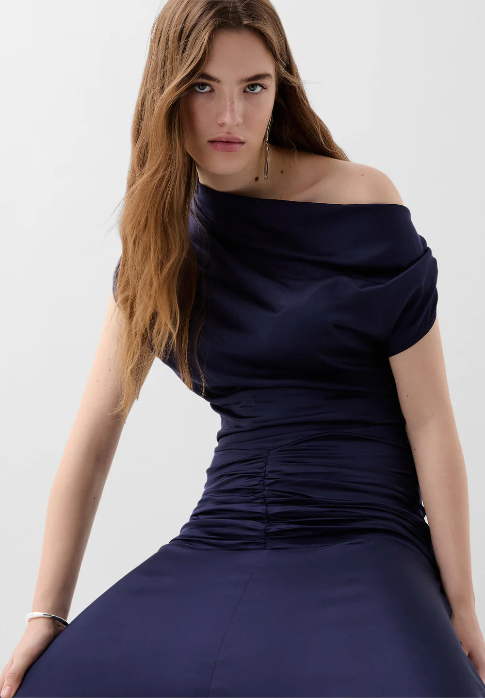 Vestido Saten Drop Hip