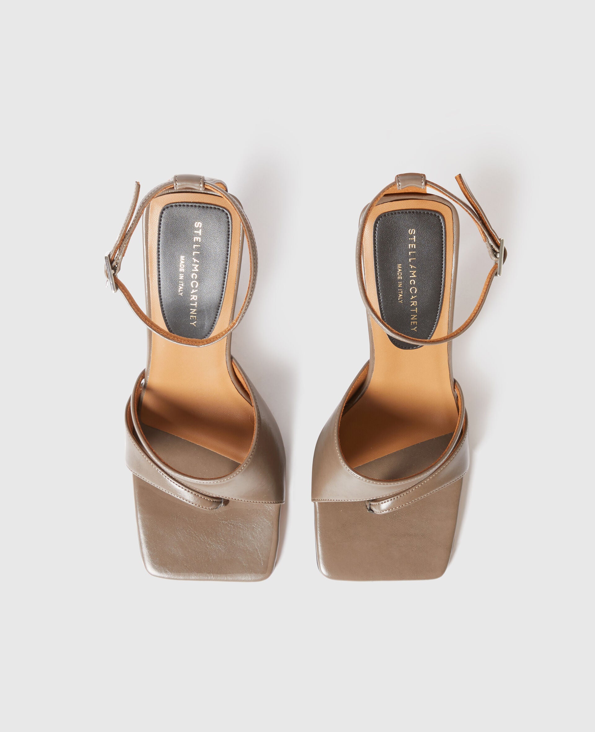 Sandalia Spur Brushed Alter Mat