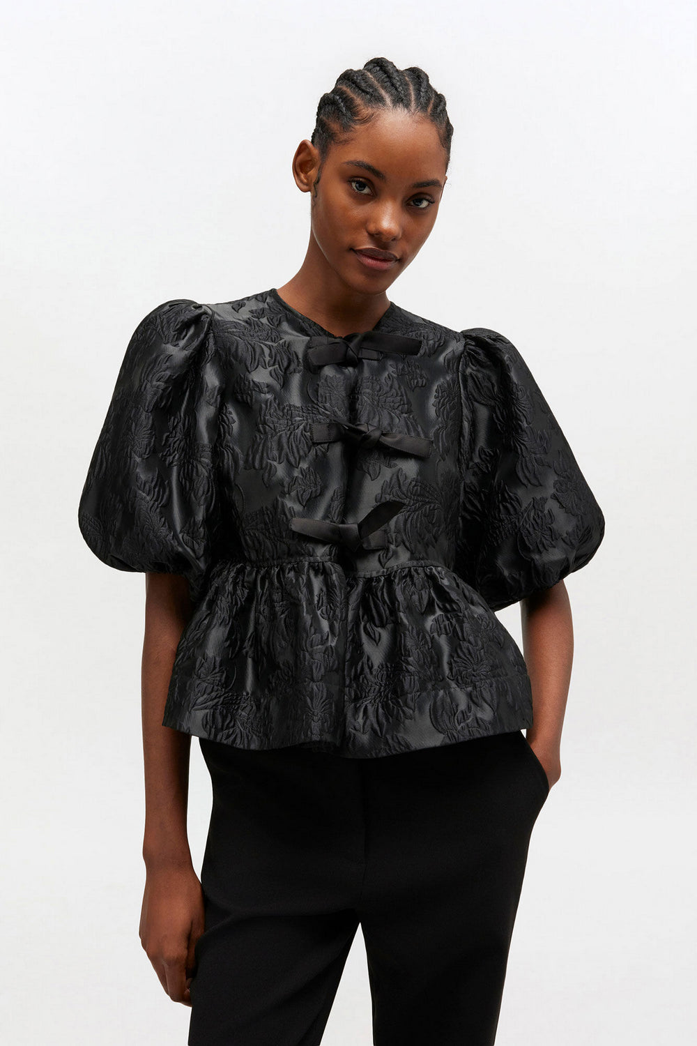 Blusa Satin Cloque Peplum