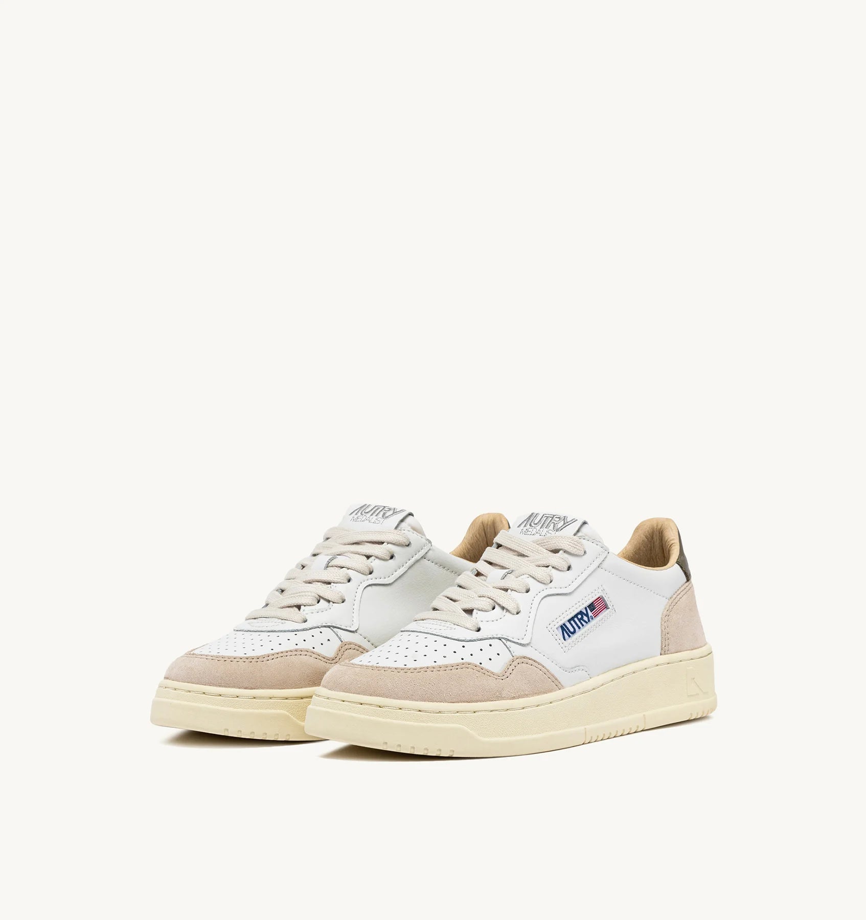 Zapatilla Medalist Low Mujer