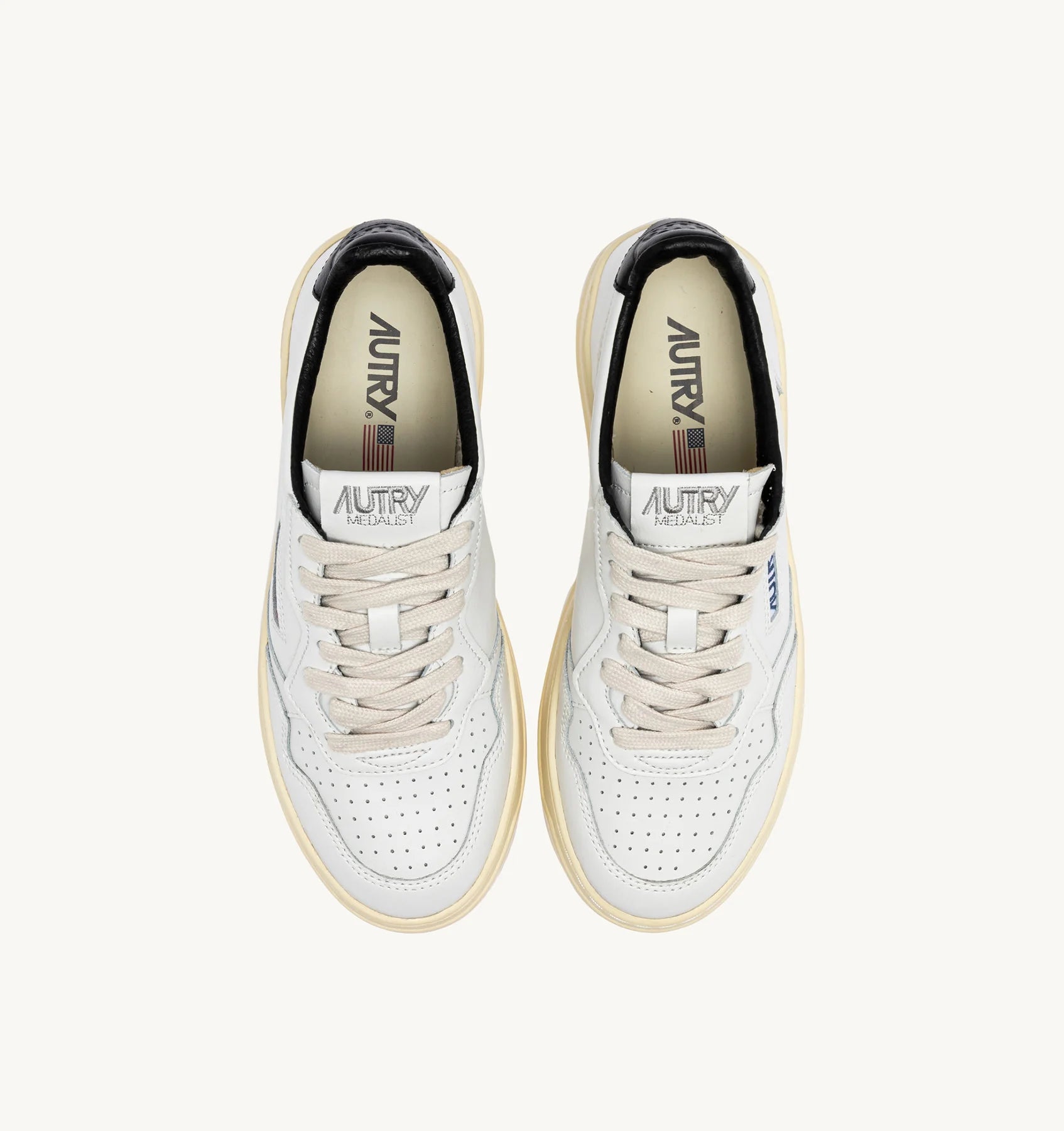 Zapatilla Medalist Low Mujer