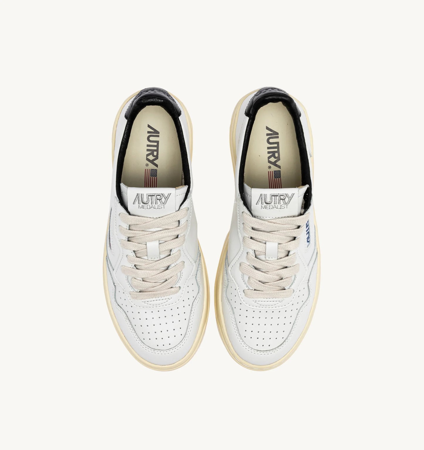 Zapatilla Medalist Low Mujer