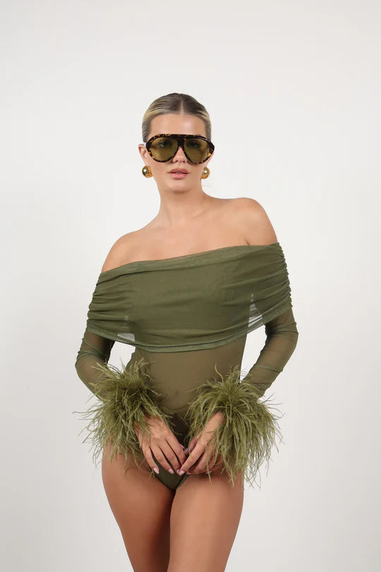 Body Feather Dream