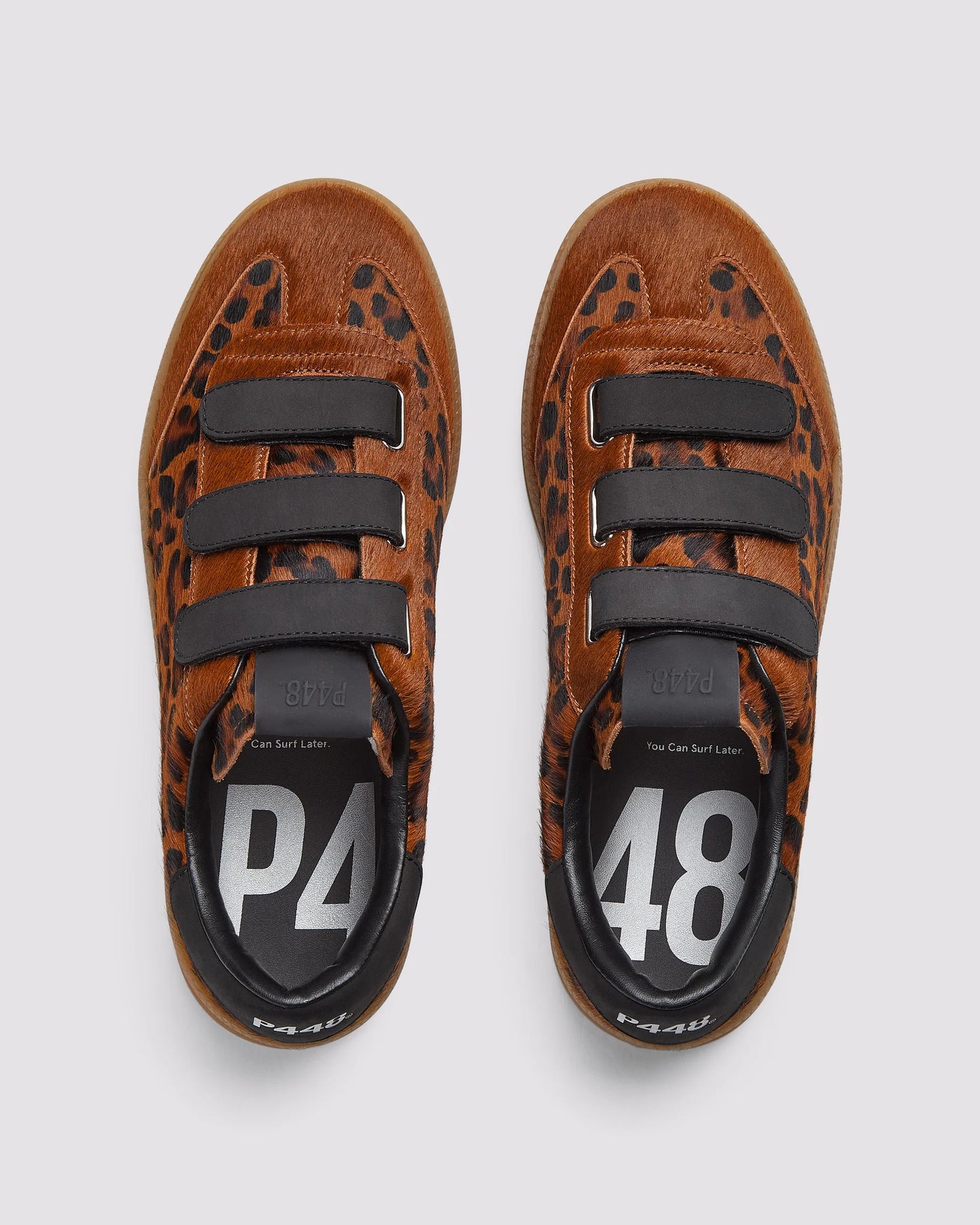 Zapatilla P448 Capri Leopardo Mujer