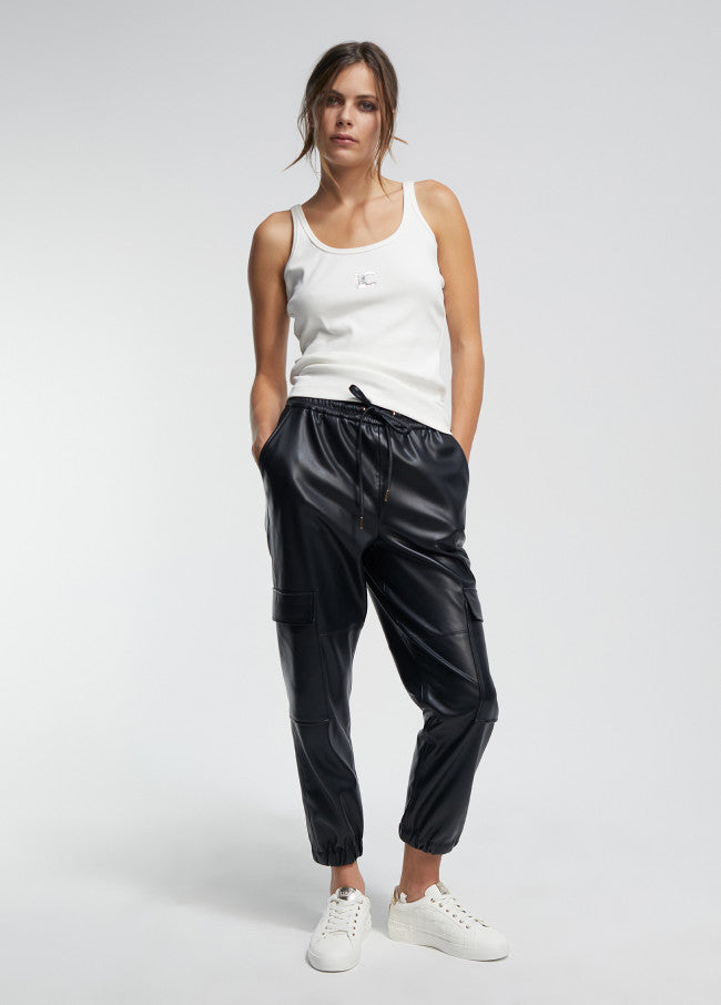 Pantalón Faux Leather