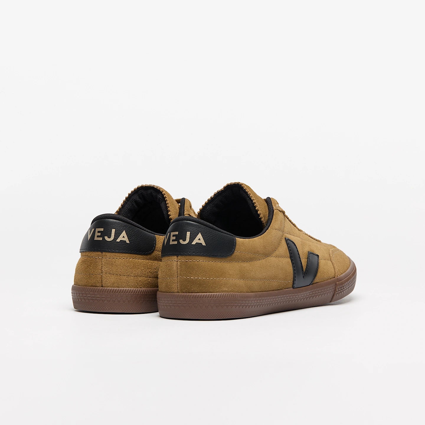 Zapatillas Veja De Hombre Panenka Suede Tent Black Bark