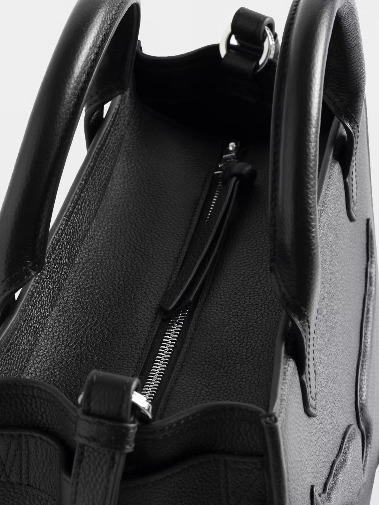 Bolso Angel Tote Xs Grained Leather
