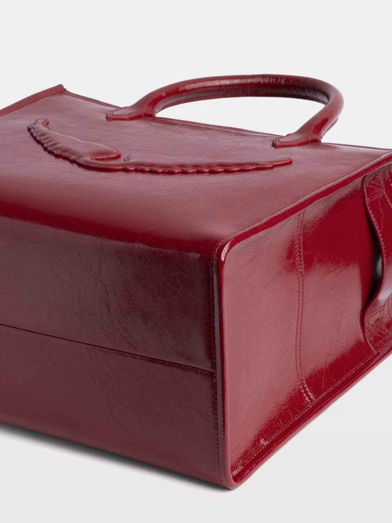 Bolso Angel Tote Wrinkled Patent