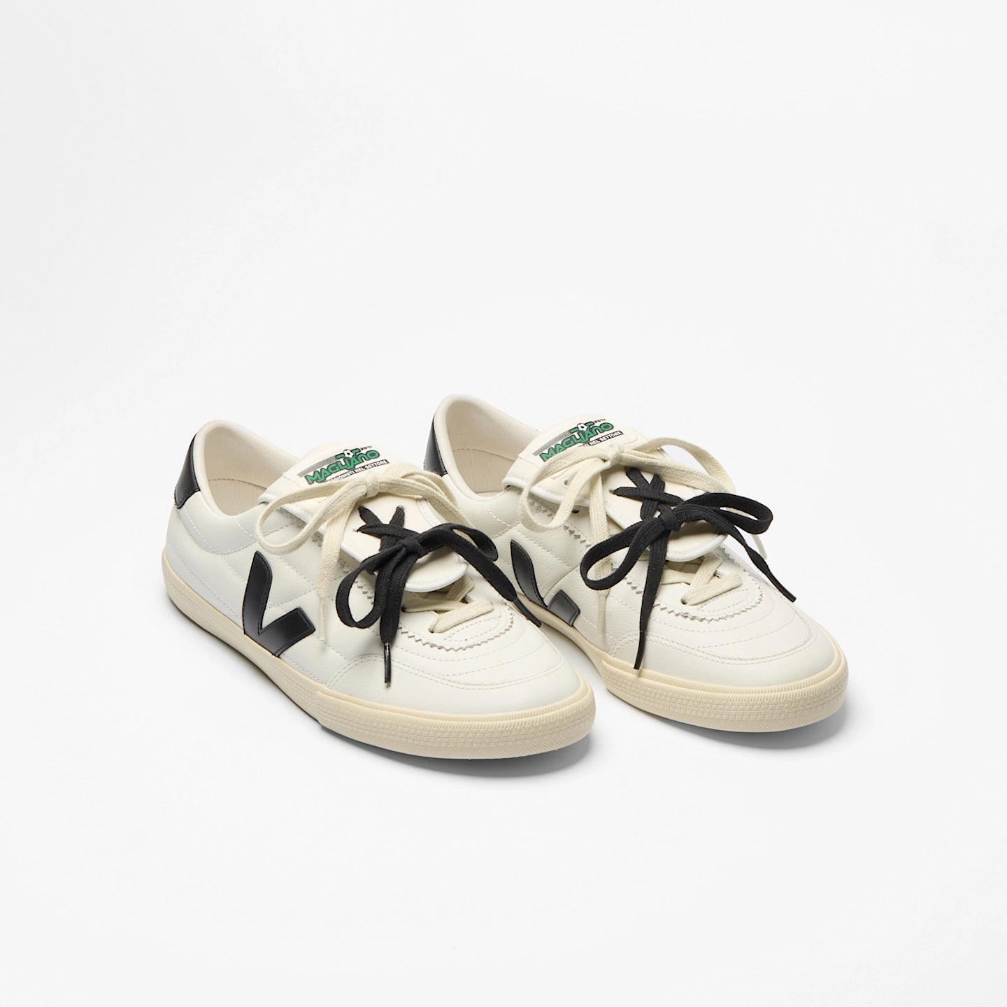 Zapatillas Veja De Mujer Panenka Veja X Magliano Leath