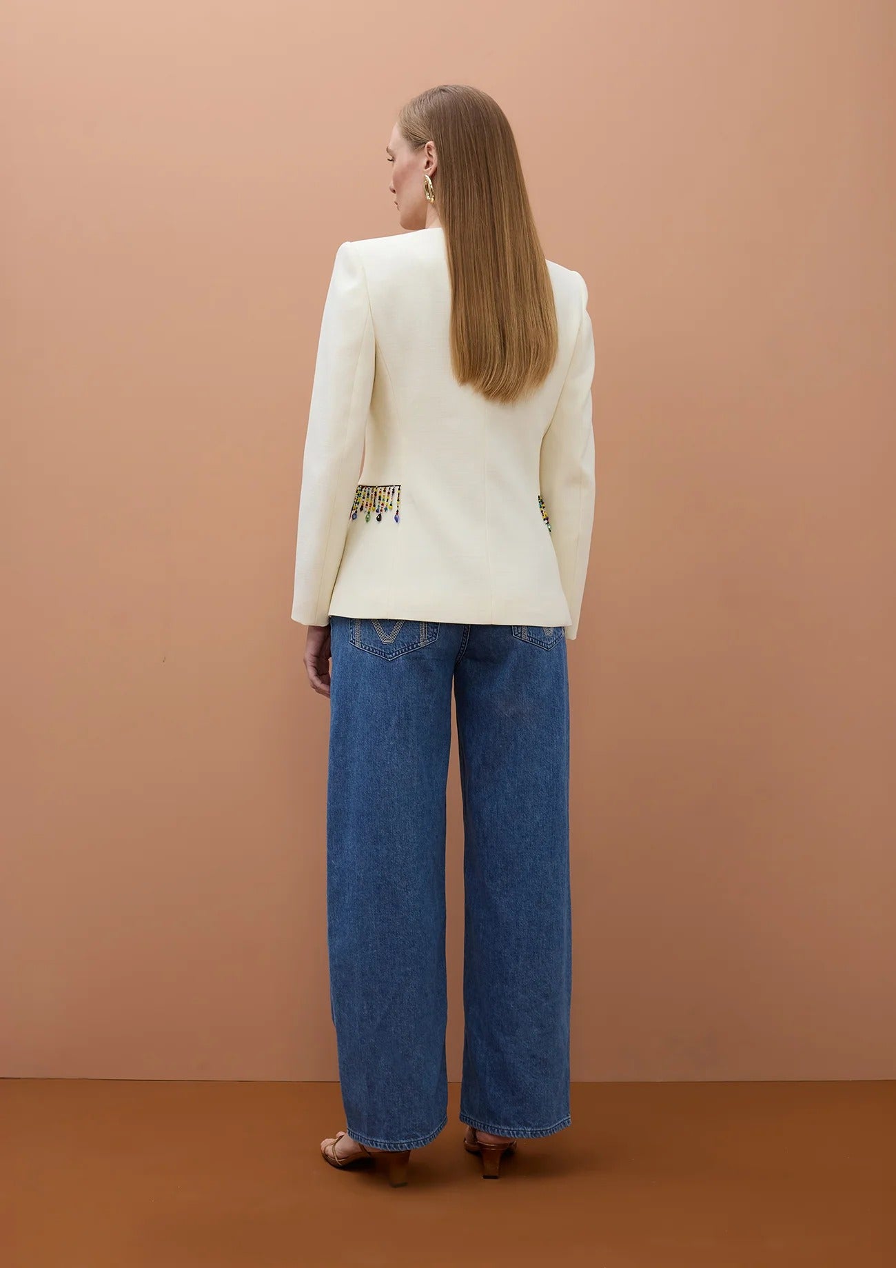 Blazer con piedras de colores