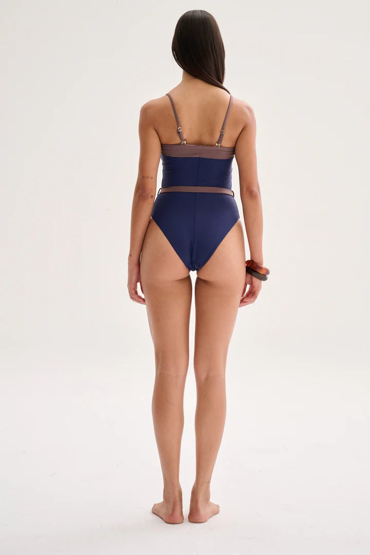 One Piece Caliz