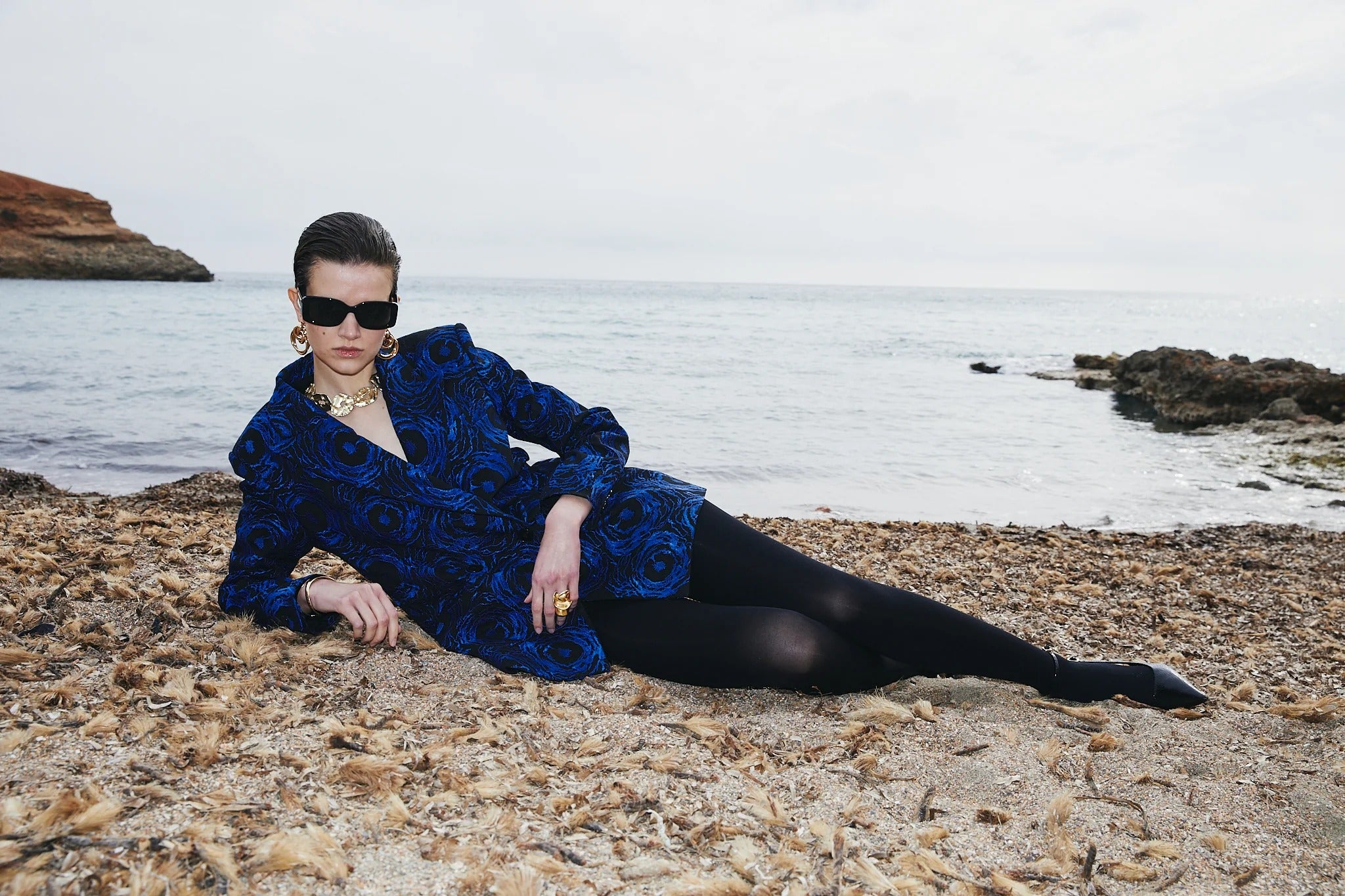 Oversized Embroidered Blazer Black