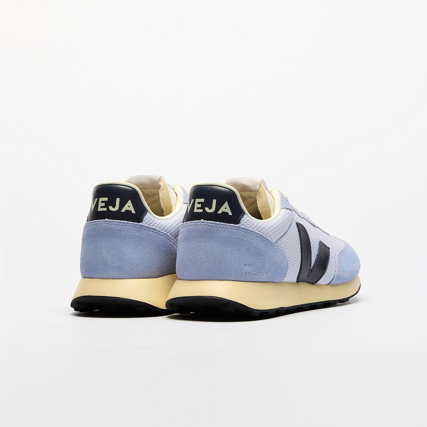 Zapatilla Veja De Mujer Rio Branco Ii