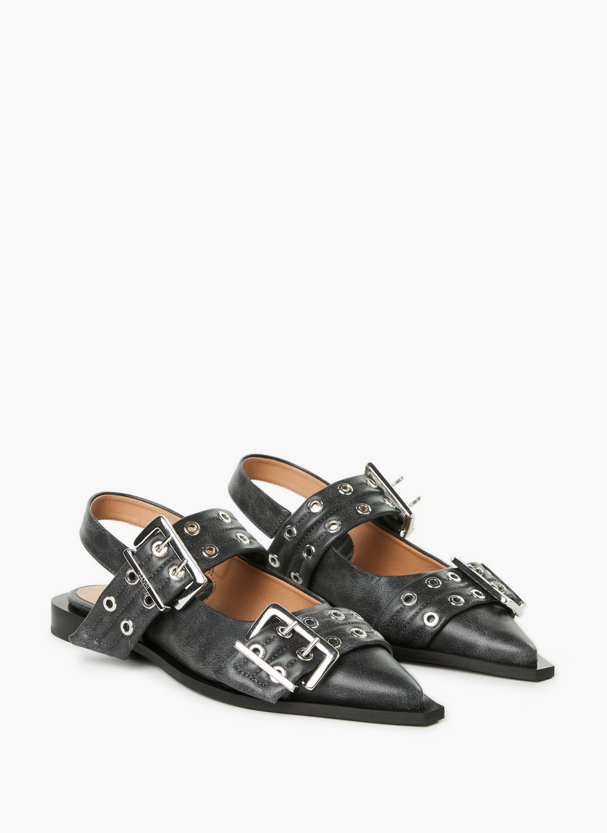 Ballerina Vintage Feminine Buckle