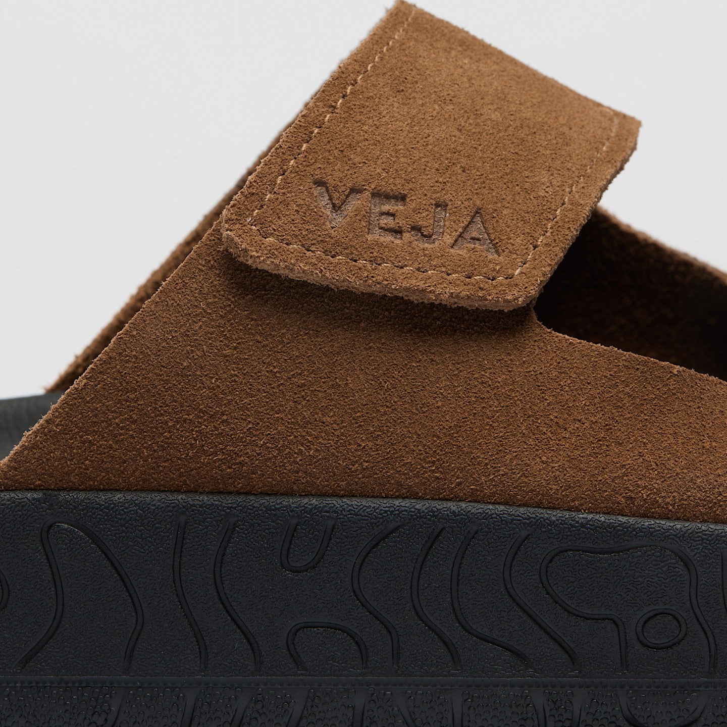 Sandalia Veja De Hombre Etna Suede