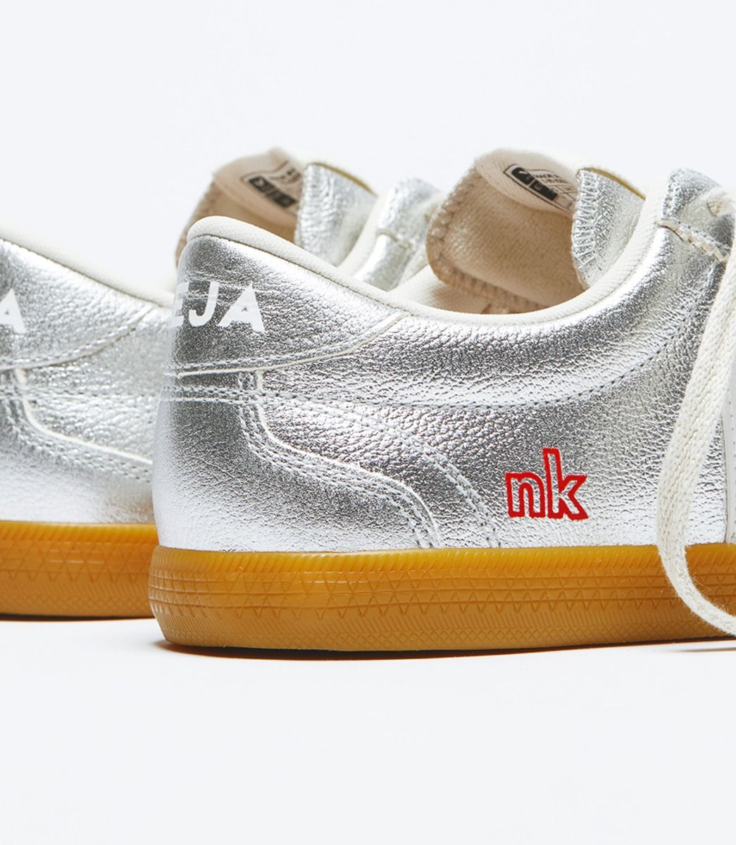Zapatillas Veja Volley Cf X Nk Mujer