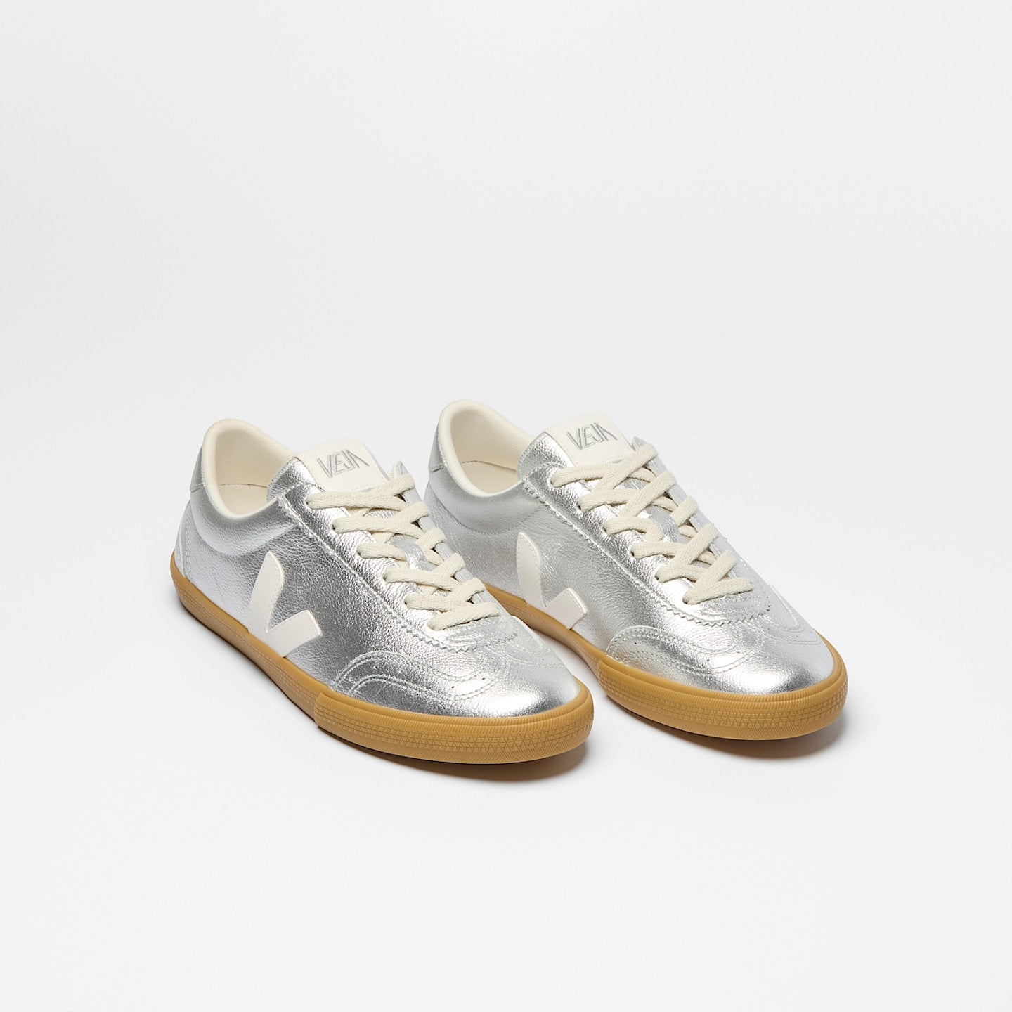 Zapatillas Veja De Mujer Volley O.t.