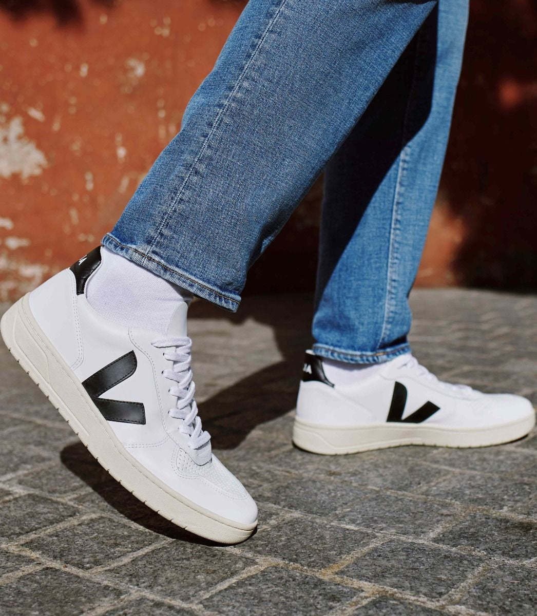 Zapatilla Veja  V-10 White Black Mujer
